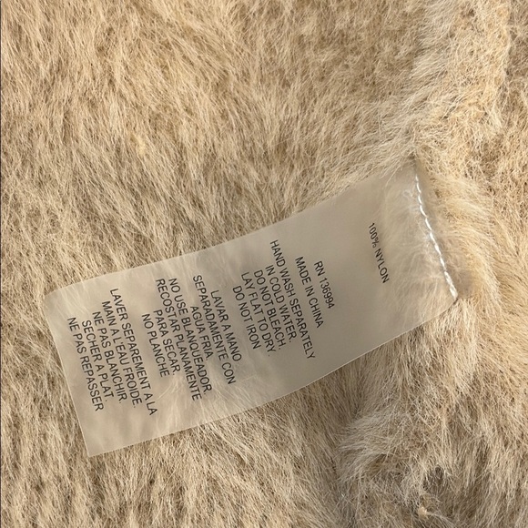 Sioni Medium Fuzzy Long Cozy Cream Sweater Thick Open Front - Picture 8 of 10